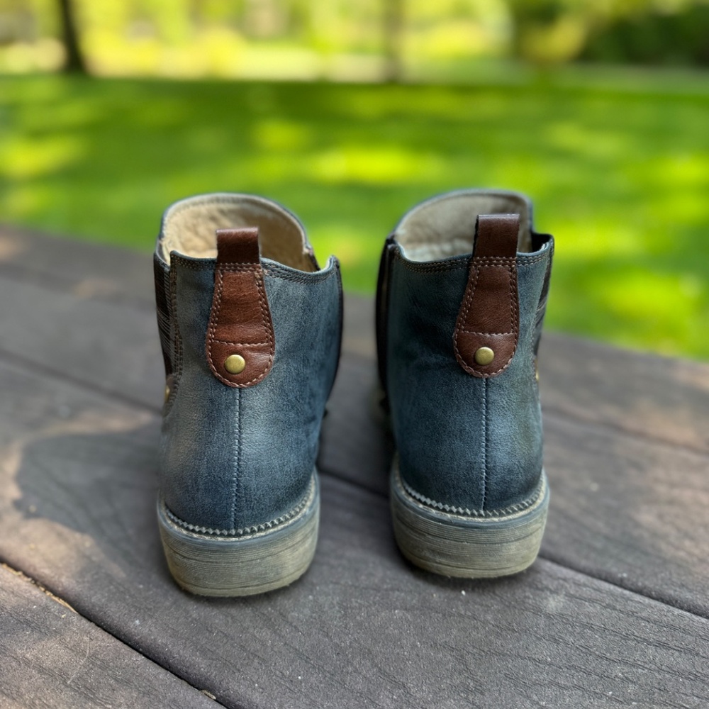 Chelsea Boot - Picture 4 of 4